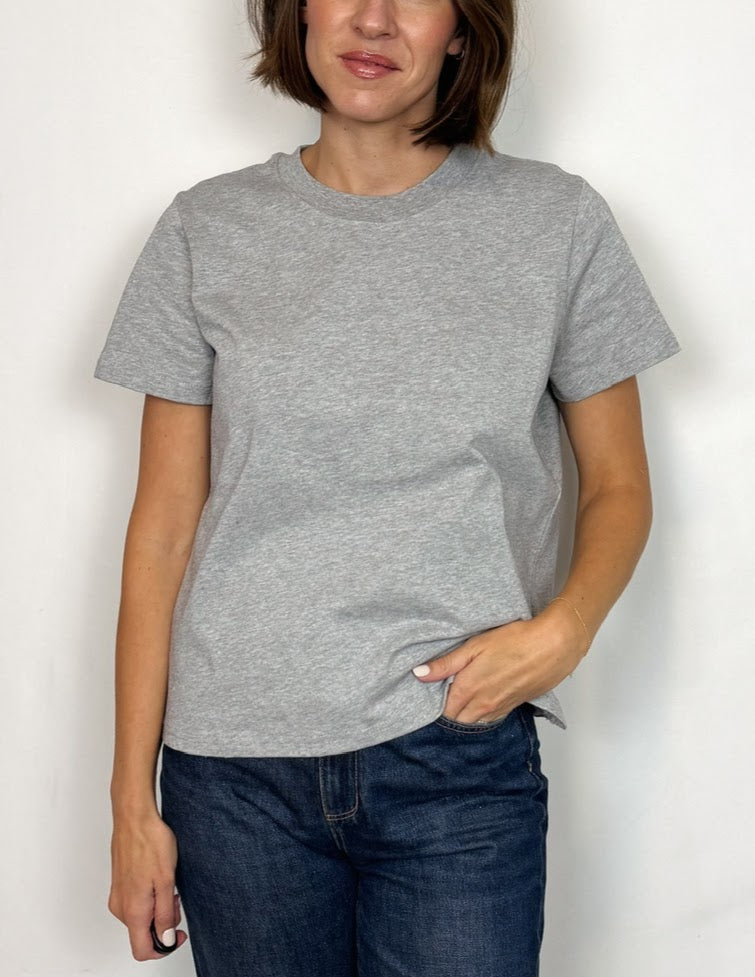 Chloe Basic Tee